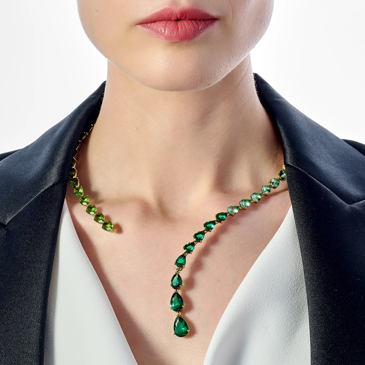 Emerald Nova Collar